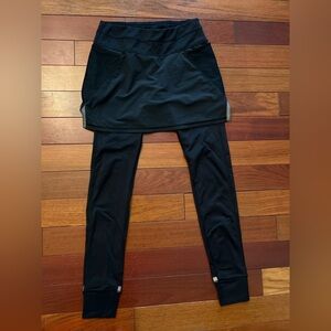 ATHLETA POWDER PEAK 2 IN 1 FLEECE SKIRT LEGGINGS SIZE XS BLACK